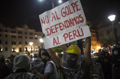 Perù-Impeachment Vizcarra, proteste per golpe